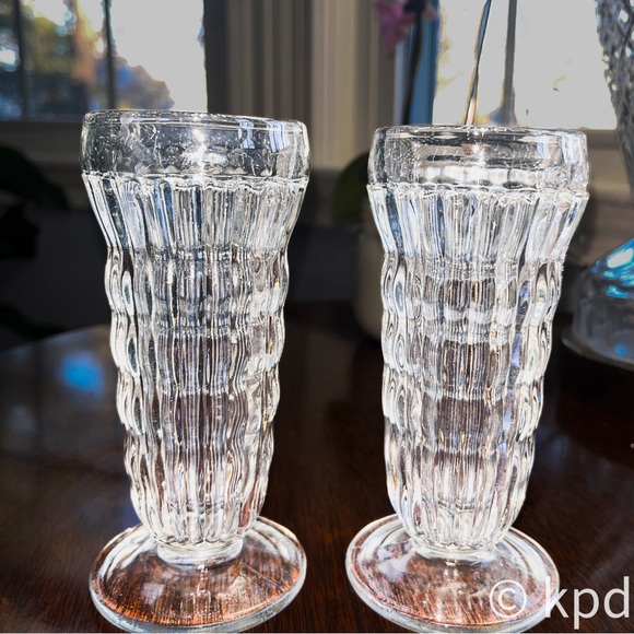 2  Vintage Jeannette Glass Co Juice Glasses JEG3 Pattern circa. 1930’s - Picture 6 of 9